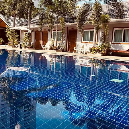 Paradise Land Resort Pattaya Luaran gambar